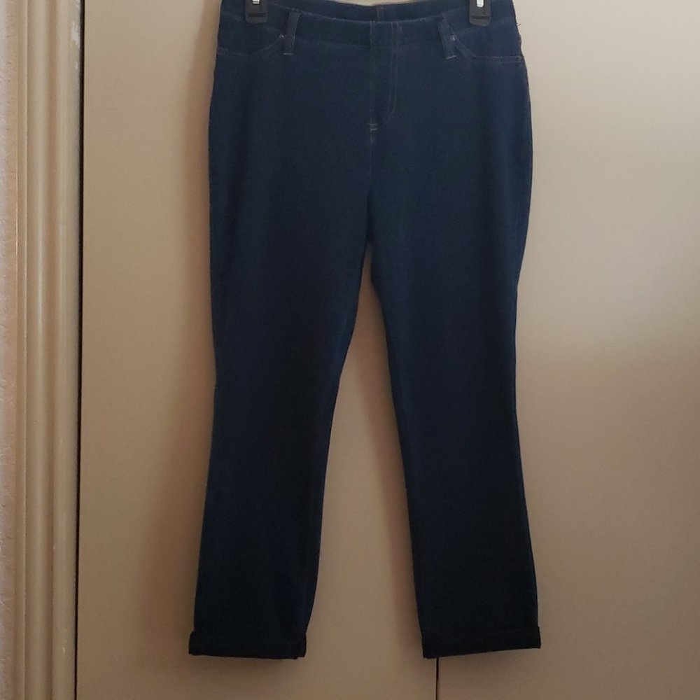 NWOT Time and Tru crop jegging